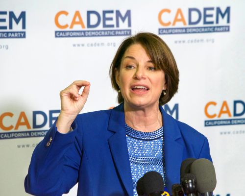 Klobuchar Tells a Crowd She's Tough on the Border — The Crowd Tells Her She's Not